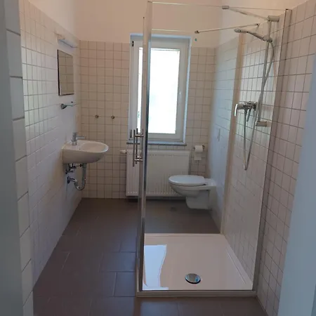 Moebliertes Kurzzeitwohnen In Torgau, Zentrumsnah * Torgau