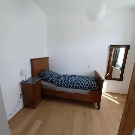 Moebliertes Kurzzeitwohnen In Torgau, Zentrumsnah Appartement *